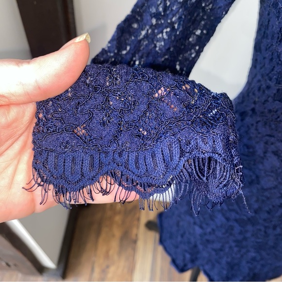 Diane Von Furstenberg  Size 8 Navy Blue Zarita Lace Dress with Zipper - Picture 11 of 16